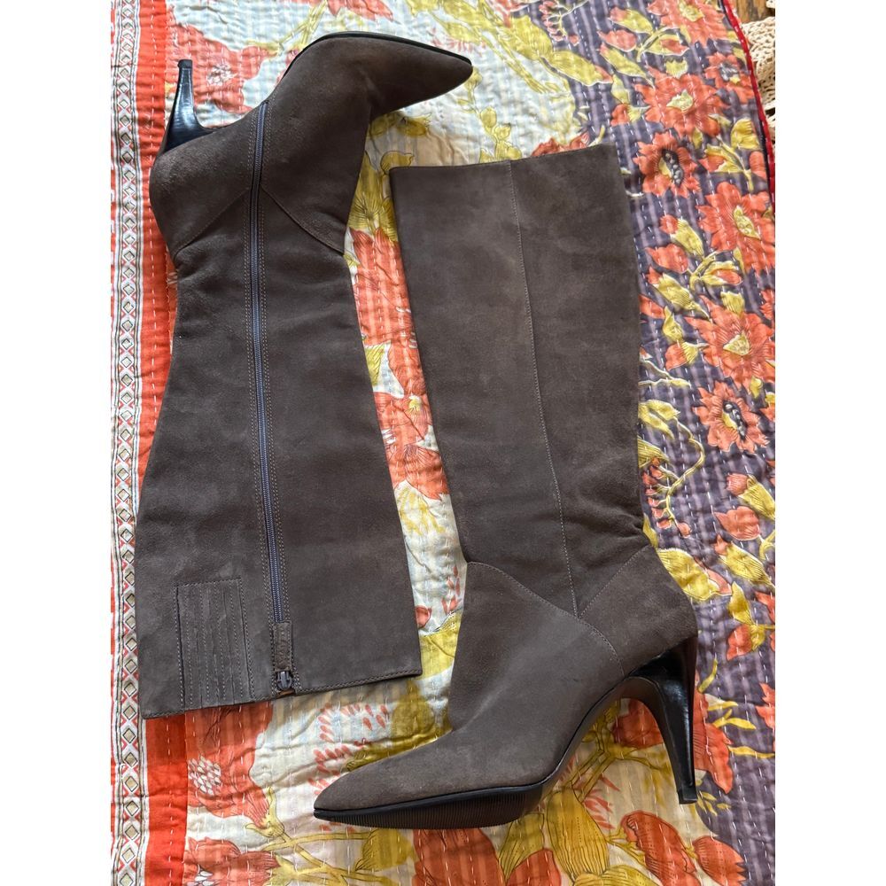 Via Spiga Brown Suede‎ Boots Sz 7M
Stiletto  3.5" Heel